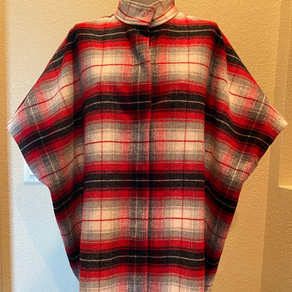 Eddie Bauer Sonoma Cape Large